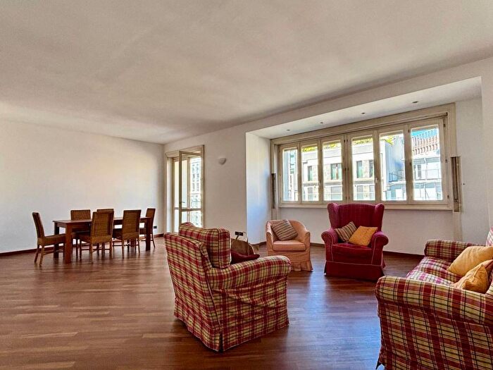 Appartamento trilocale in affitto in Via Ruggero Boscovich, Centrale, Milano