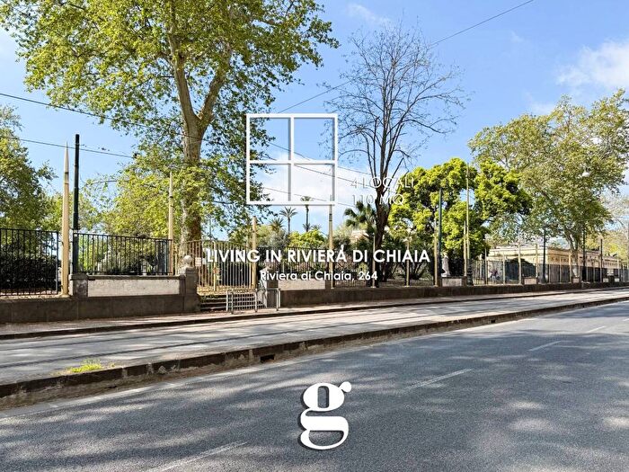 Appartamento quadrilocale in affitto in Riviera Di Chiaia, Chiaia, Napoli