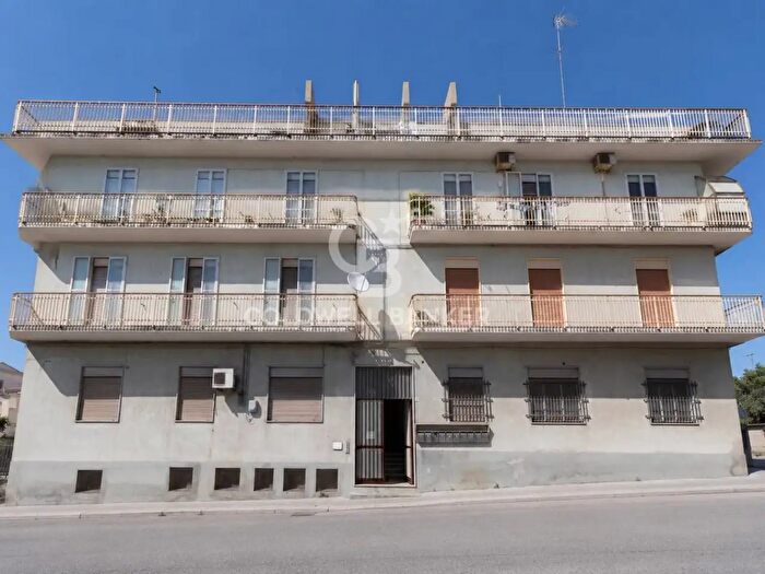 Appartamento con 7 locali in vendita in Corso Umberto I, Scicli