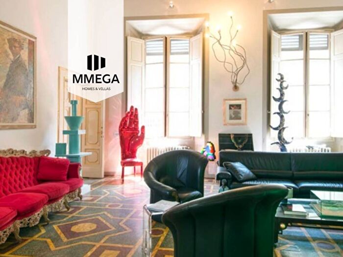 Appartamento con 6 locali in affitto in Piazza dei Mozzi, San Niccolò, Firenze