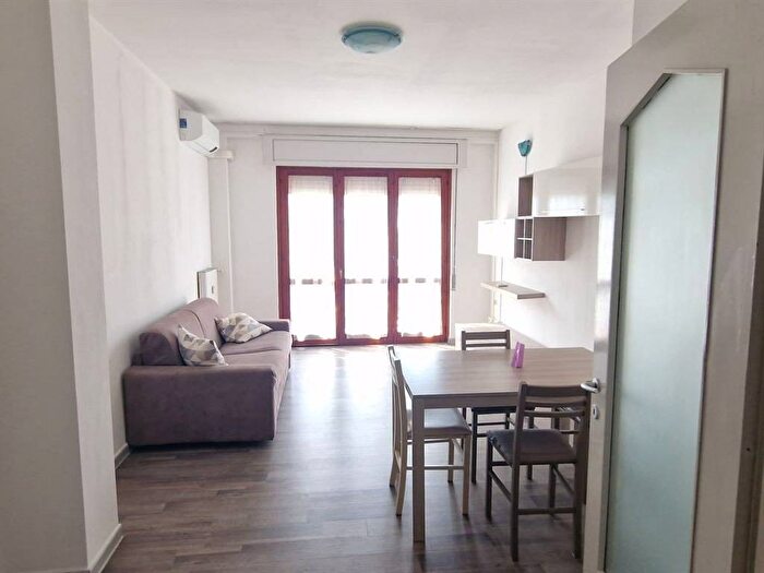 Appartamento bilocale in affitto in VIA TICOZZI, Castello, Lecco