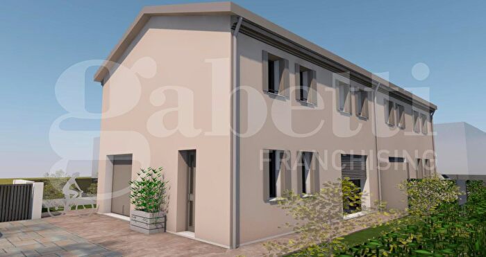 Case in Vendita e in Affitto - 3