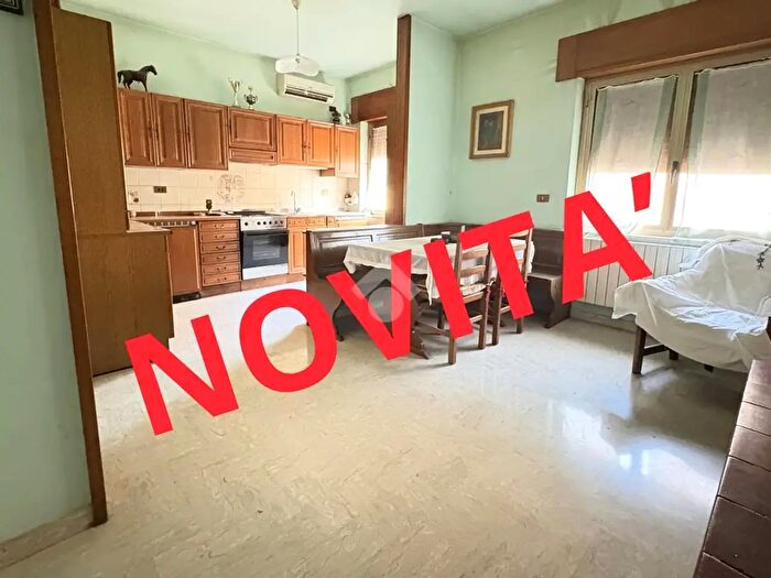 Appartamento quadrilocale in vendita in Via del Cerqueto, Narni