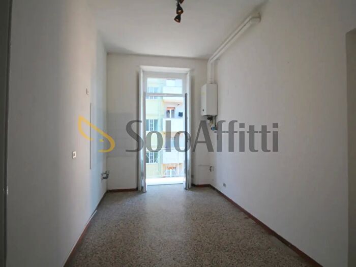 Appartamento trilocale in affitto in Via Digione, Lecco