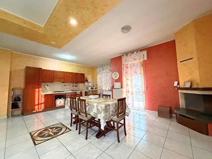 Appartamento trilocale in vendita in Via Tirino, Pescara