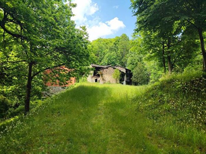 Casa con 6 locali in vendita in Sanfront