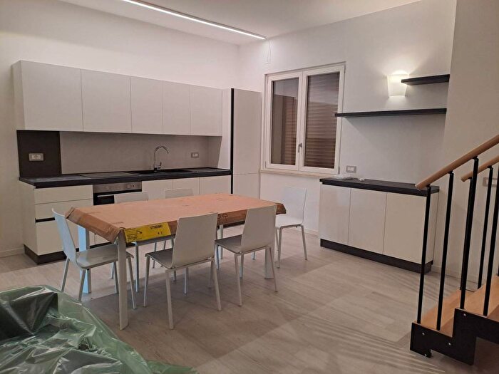Appartamento trilocale in affitto in Negrar, Negrar di Valpolicella