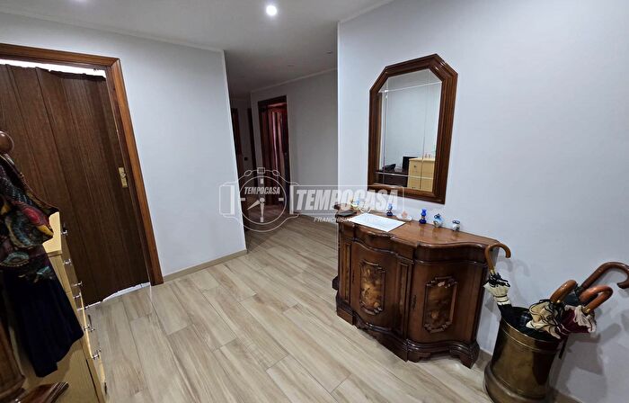 Appartamento trilocale in vendita in Corso Italia, Acerra