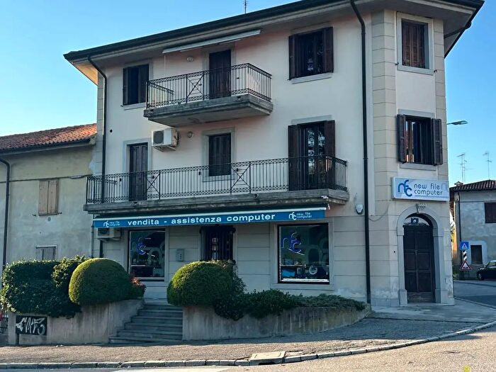 Appartamento con 5 locali in vendita in Via Roma, Gradisca DIsonzo