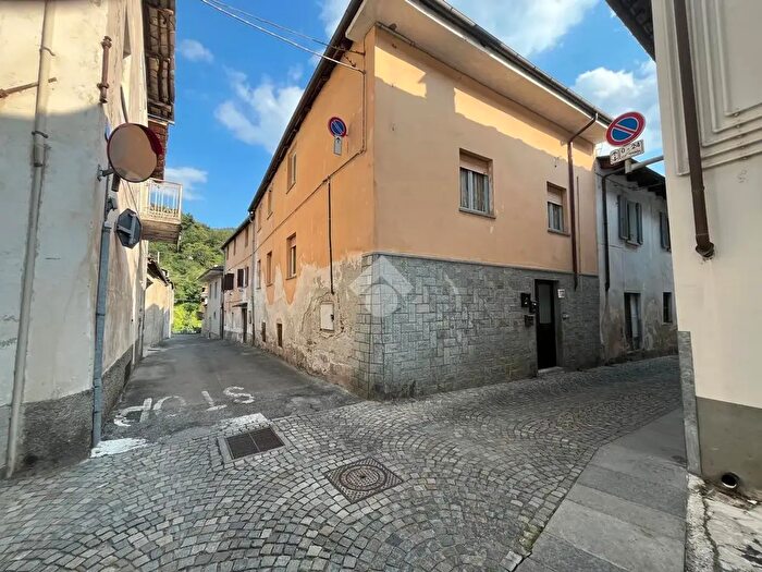 Appartamento bilocale in vendita in Via Carle Costanzo, Barge