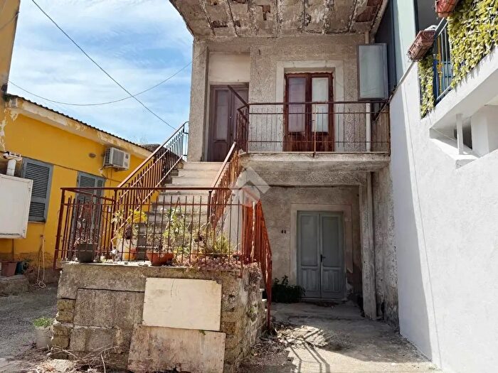 Casa bilocale in vendita in Via Masseria Sferrone, SantAnastasia