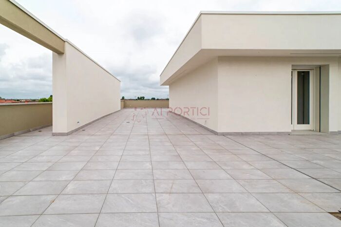 Appartamento con 5 locali in vendita in Via Veneto, Camponogara