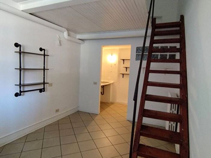 Appartamento in affitto in Via Malaga, Barona, Milano