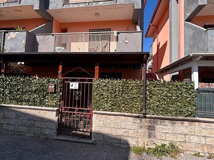 Casa quadrilocale in vendita in Mendicino