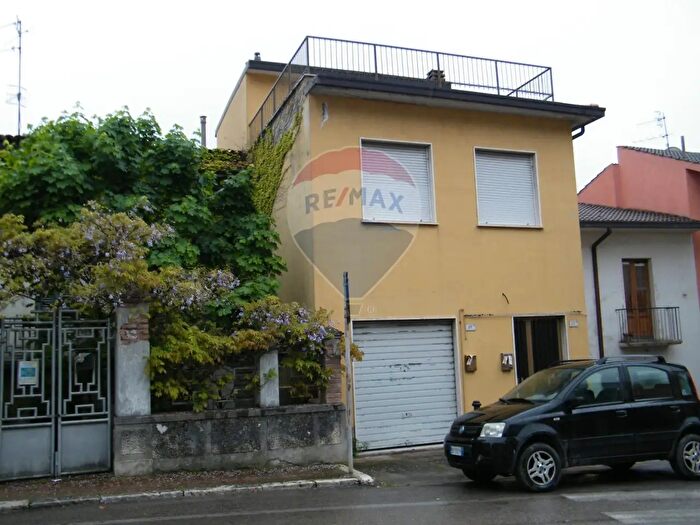 Casa con 5 locali in vendita in Via Frentana, Lama Dei Peligni