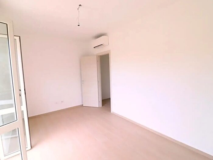 Appartamento bilocale in vendita in Piazza SantAntonio, Borghetto Santo Spirito