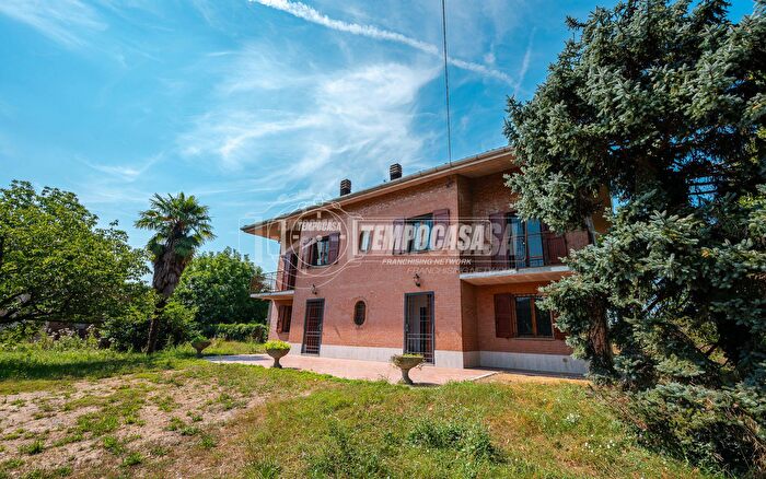 Casa quadrilocale in vendita in Via delle Pioppe, San Cesario Sul Panaro