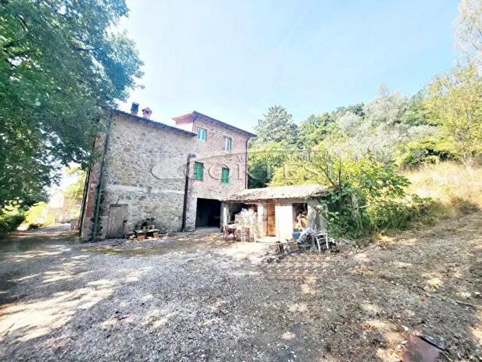 Appartamento quadrilocale in vendita in Strada Passera San Lorenzo Pagino, Perugia