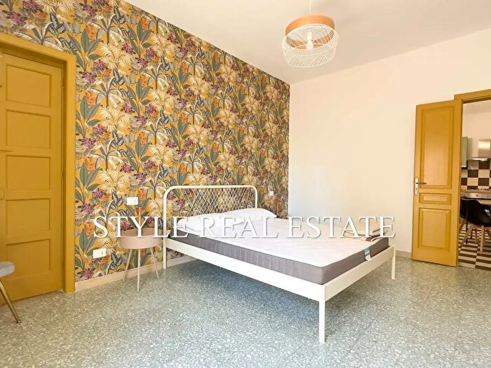 Appartamento quadrilocale in vendita in Via Monfalcone, Siracusa