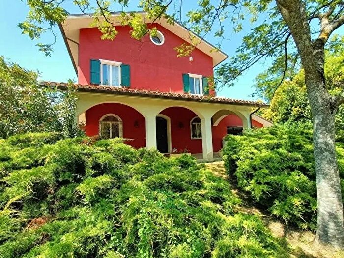 Casa trilocale in vendita in Via PalazzoTerre Roveresche, Terre Roveresche