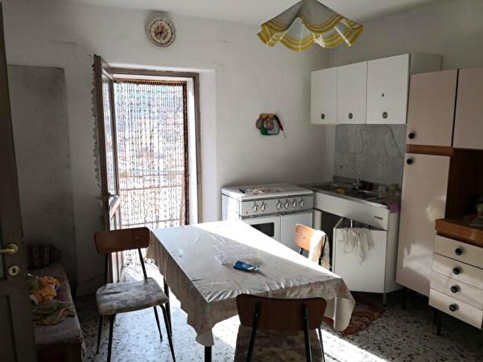Casa con 6 locali in vendita in Ponte Di Legno