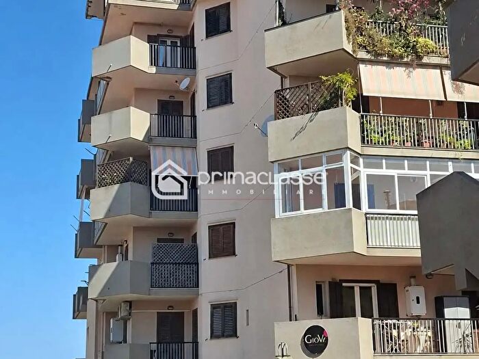 Casa con 5 locali in vendita in Modica