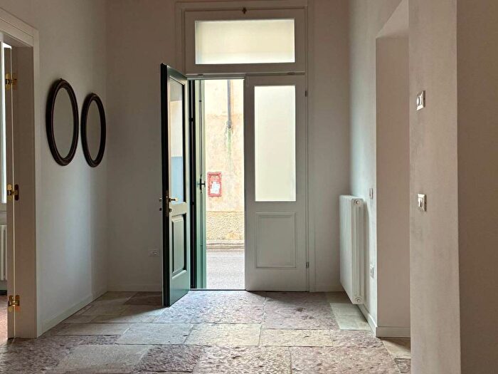 Appartamento quadrilocale in affitto in Via Margnan, Centro, Bassano del Grappa