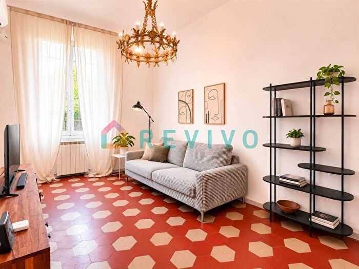 Appartamento con 5 locali in affitto in Via Gaetano Milanesi, Leopoldo Vittorio Emanuele Statuto, Firenze