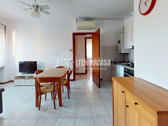 Appartamento bilocale in vendita in Monza