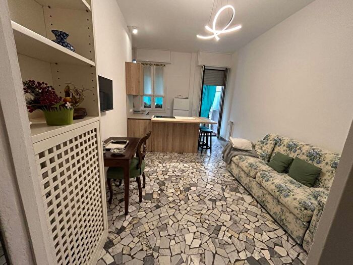 Appartamento bilocale in affitto in Via Paolo Paruta, Cimiano, Milano