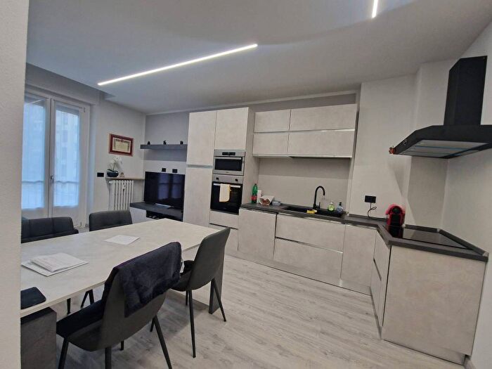 Appartamento trilocale in affitto in Centro, Cuneo