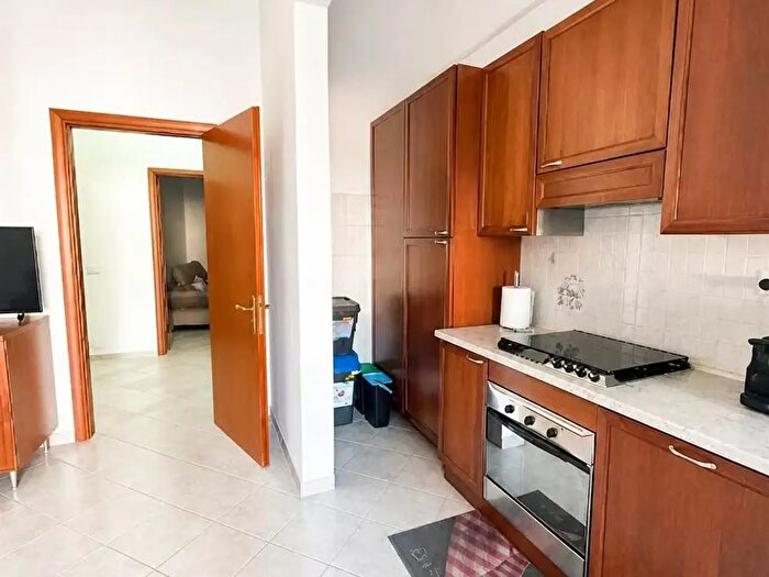 Appartamento con 5 locali in vendita in Livorno