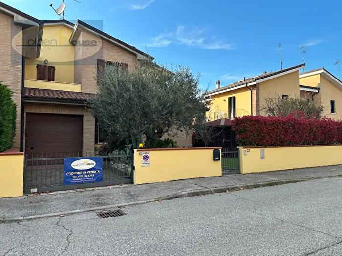 Casa trilocale in vendita in Via Italo Calvino, Argenta