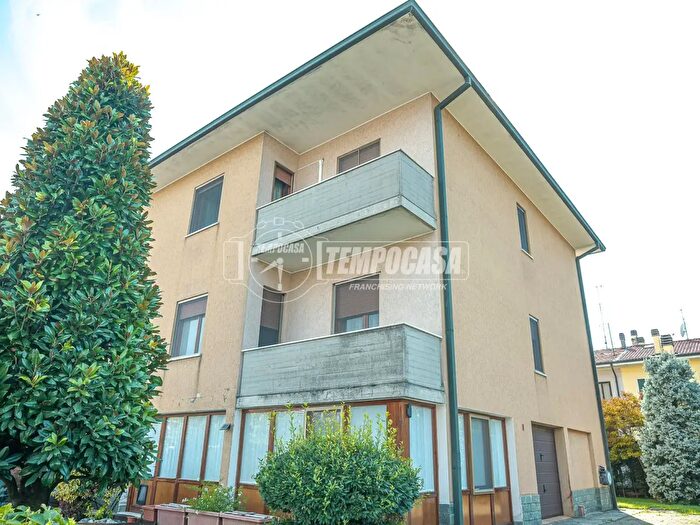 Casa con 6 locali in vendita in Via Don Giovanni Minzoni, Crema