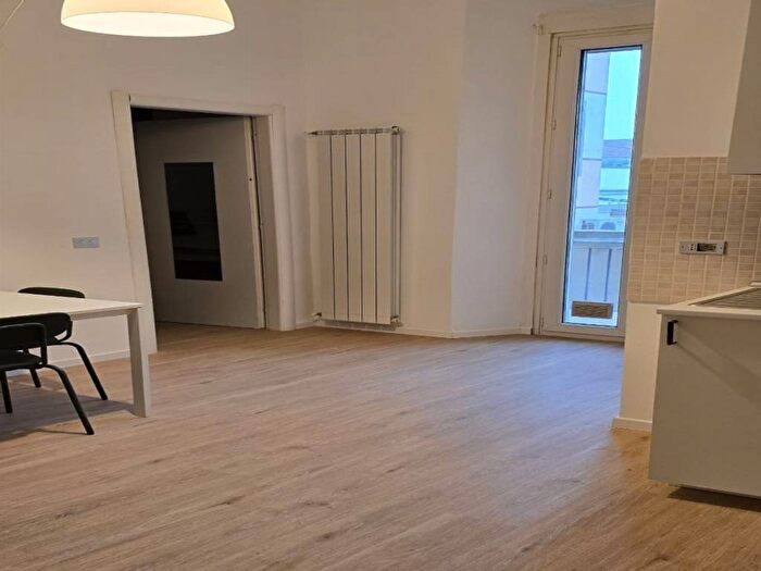 Appartamento bilocale in affitto in Via Giacomo Watt, Barona, Milano