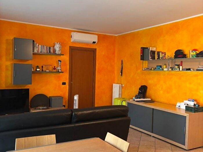 Appartamento bilocale in affitto in Via Madre Teresa di Calcutta, Centro, Cernusco sul Naviglio