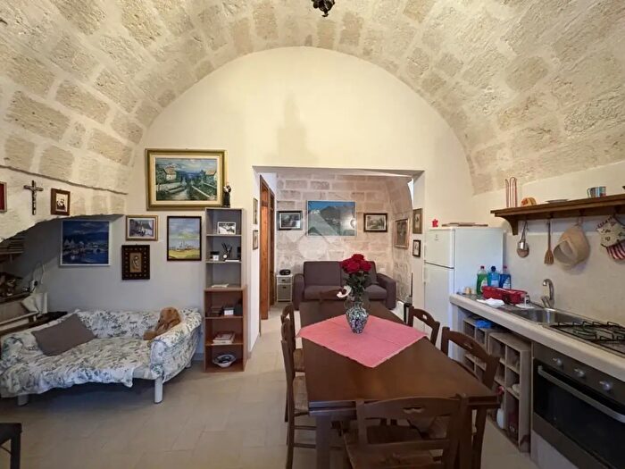 Casa trilocale in vendita in Via Sirene, Polignano A Mare