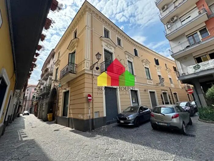 Appartamento quadrilocale in vendita in Via Seggio, Aversa