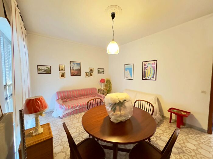 Appartamento trilocale in vendita in Via Francesco Petrarca Gallipoli Italia, Gallipoli