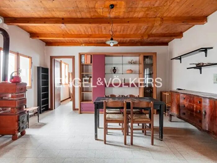 Casa con 6 locali in vendita in Via Termine, Marzabotto