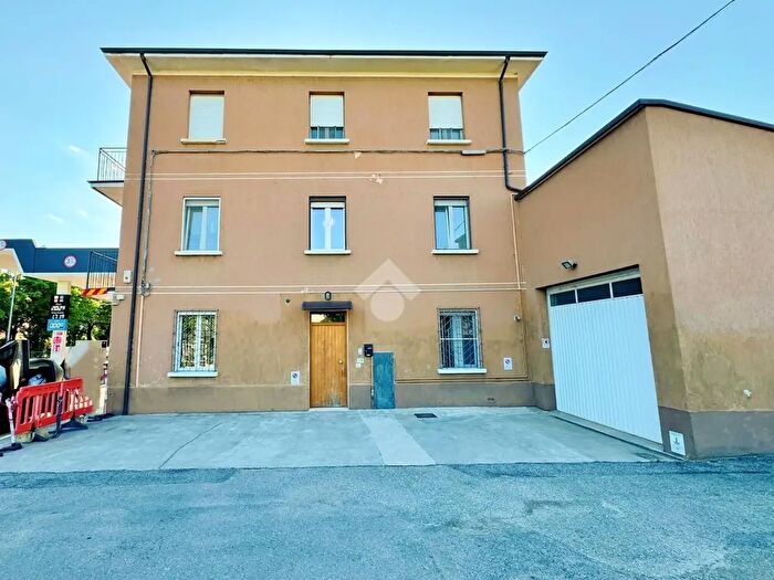 Appartamento trilocale in vendita in Via Guglielmo Marconi, Sorbolo Mezzani