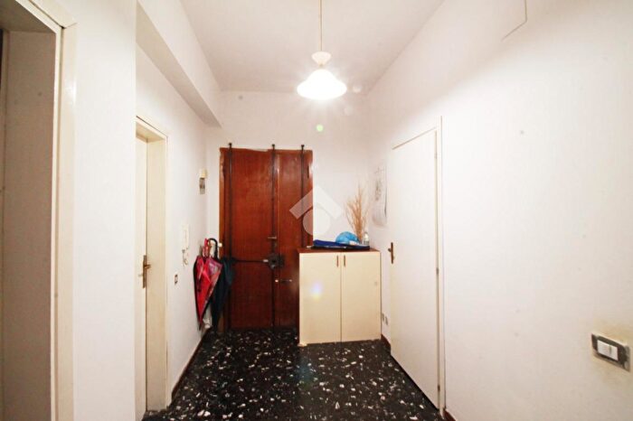 Appartamento quadrilocale in vendita in Via Ferrara, Prato