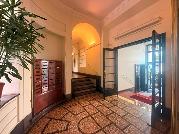 Casa monolocale in vendita in Via Domenichino, Amendola Buonarroti, Milano