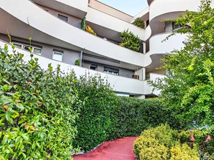 Appartamento bilocale in vendita in Via Luciano Manara, Cabiate