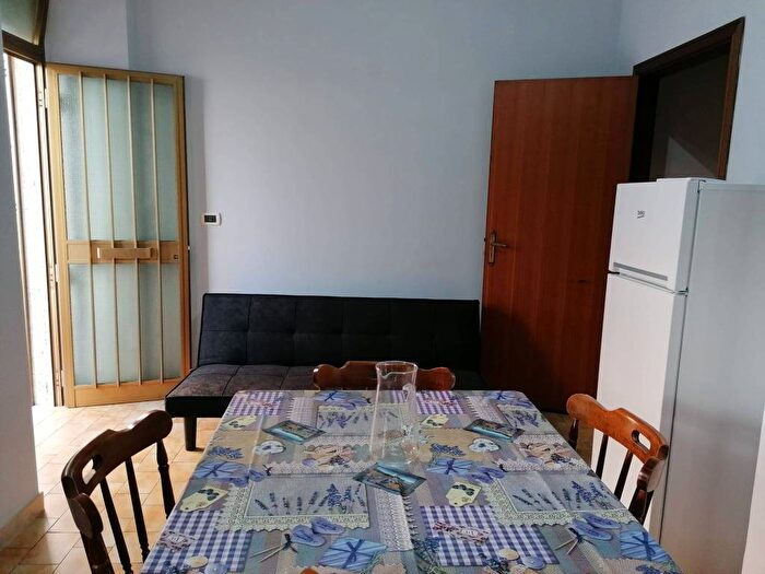 Appartamento monolocale in affitto in Via Chiarello, Soverato Marina, Soverato