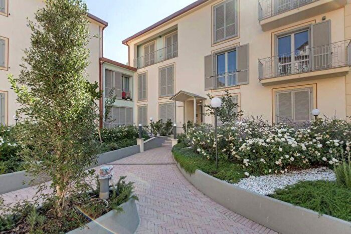 Appartamento bilocale in affitto in Via Faenza, Duomo, Firenze