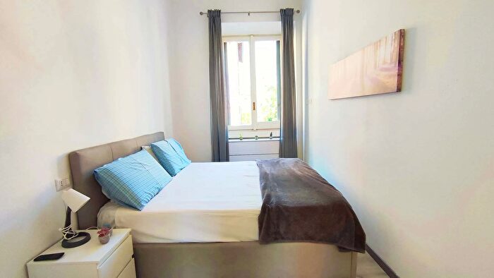 Appartamento monolocale in affitto in Via Casella, Milano