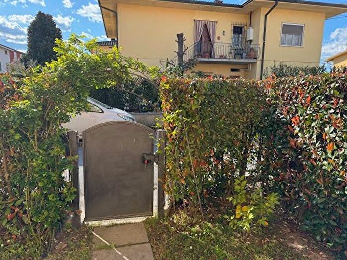 Appartamento bilocale in affitto in Via del Chiasso Bernadesco, San Pietro a Vico San Cassiano, Lucca