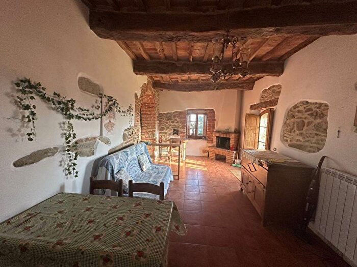 Appartamento bilocale in affitto in Via Vieniche, Centro, Panicale