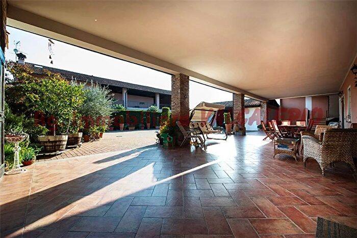 Casa con 5 locali in vendita in Via Olmi, Chiari